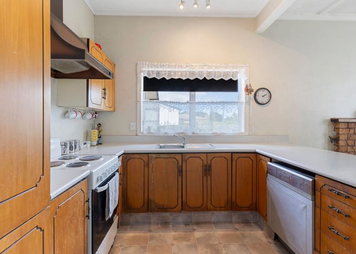  at 98 Pah Road, Papatoetoe, Manukau City, Auckland