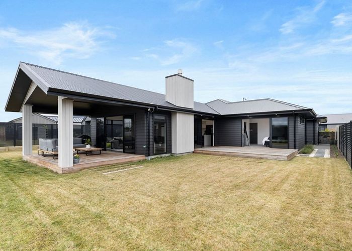  at 12 Ngaru Crescent, Richmond Heights, Taupo