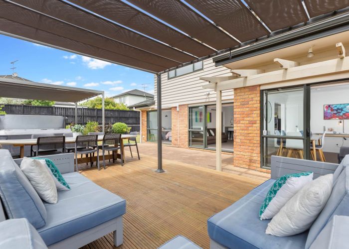  at 28 Croftview Road, Wattle Downs, Auckland