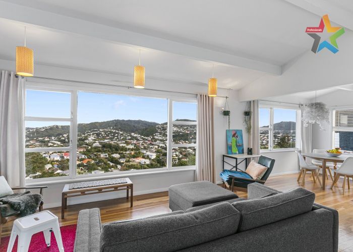 at 68 Bedford Street, Northland, Wellington