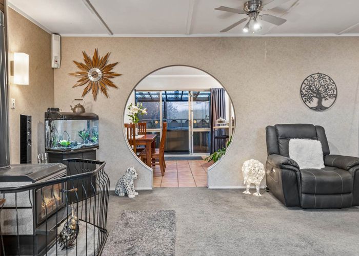  at 16 Ribblesdale Road, Henderson, Waitakere City, Auckland