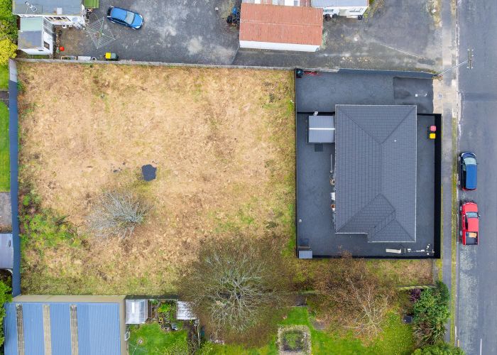  at 37 Lanark Street, Balclutha