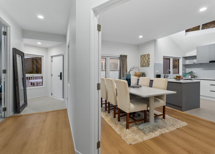  at 2/193 St Johns Road, Meadowbank, Auckland City, Auckland