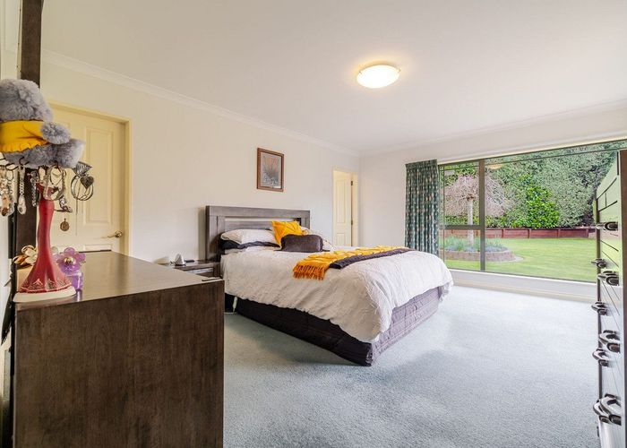  at 62 Royal Oak Drive, Kelvin Grove, Palmerston North, Manawatu / Whanganui