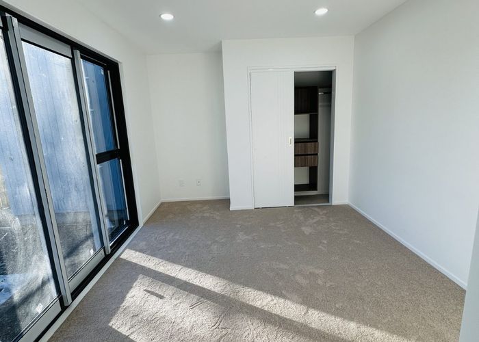  at 1C Edward Avenue, Henderson, Waitakere City, Auckland