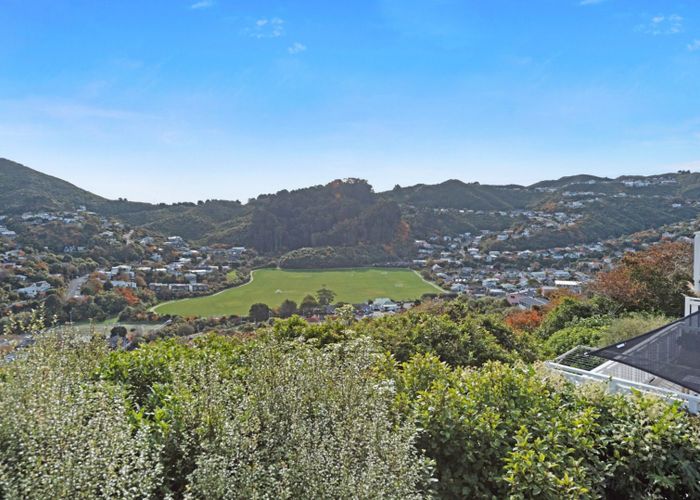  at 16A Parklands Drive, Karori, Wellington, Wellington