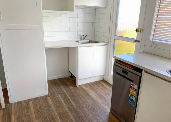  at 11/9 Mountain Road, Mount Wellington, Auckland City, Auckland