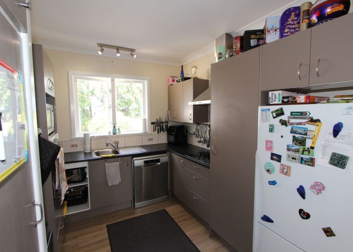  at 945 Makaretu Road, Ashley Clinton, Takapau