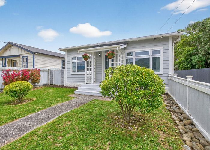  at 53 Awamutu Grove, Waiwhetu, Lower Hutt, Wellington