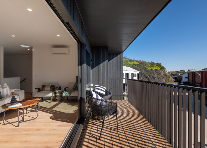  at 6 Koinaki Road, Stonefields, Auckland City, Auckland