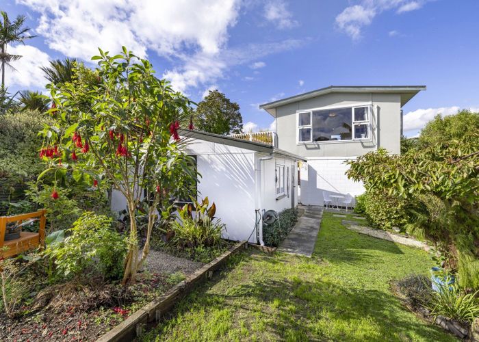  at 3 Violet Street, Raglan, Waikato, Waikato