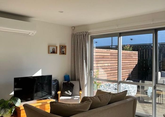  at 111B Kiwi Road, Point Chevalier, Auckland City, Auckland