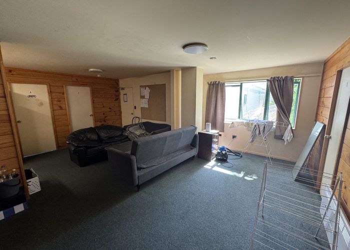  at Room 1 11/22 Sussex Street, Mount Cook, Wellington, Wellington