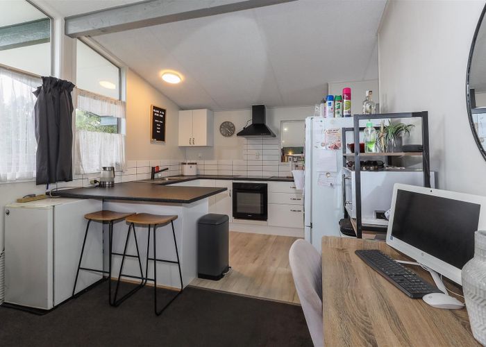  at 5 Onyx Place, Pukehangi, Rotorua