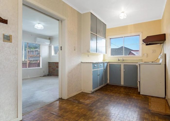  at 42 Landscape Road, Papatoetoe, Auckland