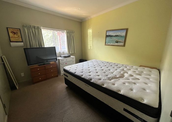  at 2a Johnston Grove, Taita, Lower Hutt, Wellington