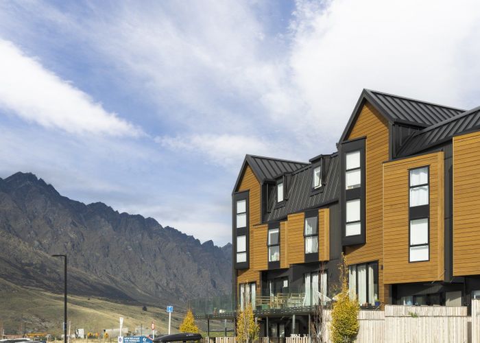  at 8 Cable Lane, Frankton, Queenstown