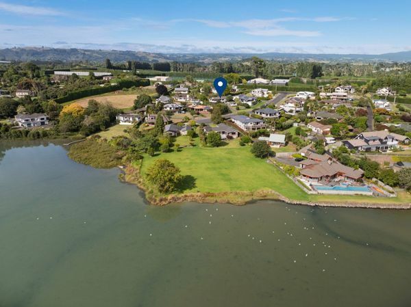  at 10 Lindoch Avenue, Tauranga