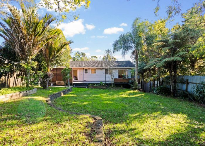  at 96 Millbrook Road, Sunnyvale, Waitakere City, Auckland