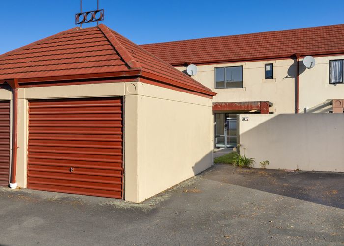  at 8/42 Stanmore Road, Phillipstown, Christchurch City, Canterbury
