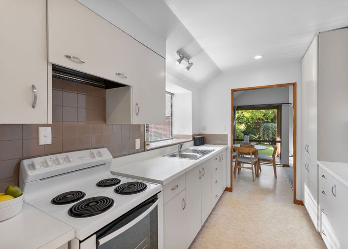  at 1/9 Grange Street, Hillsborough, Christchurch
