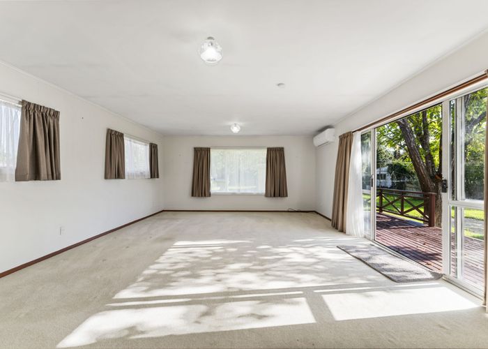  at 21 Buller Crescent, Manurewa, Manukau City, Auckland