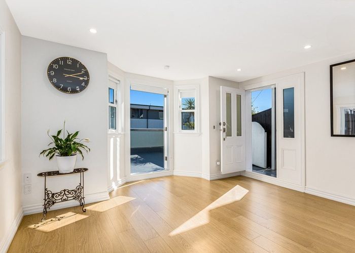  at 27 Princess Terrace, Newtown, Wellington, Wellington