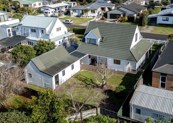  at 8 Kauri Place, Tairua, Tairua