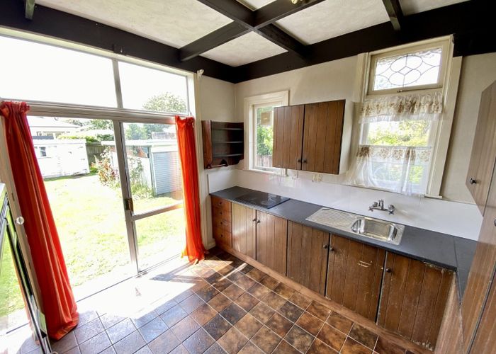  at 21 Cudby Street, Woburn, Lower Hutt