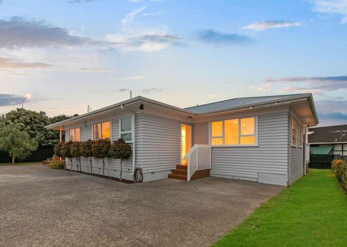  at 22 Crawford Avenue, Mangere Bridge, Manukau City, Auckland
