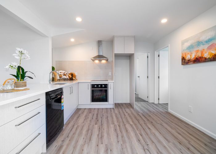  at 88 Grahams Road, Burnside, Christchurch