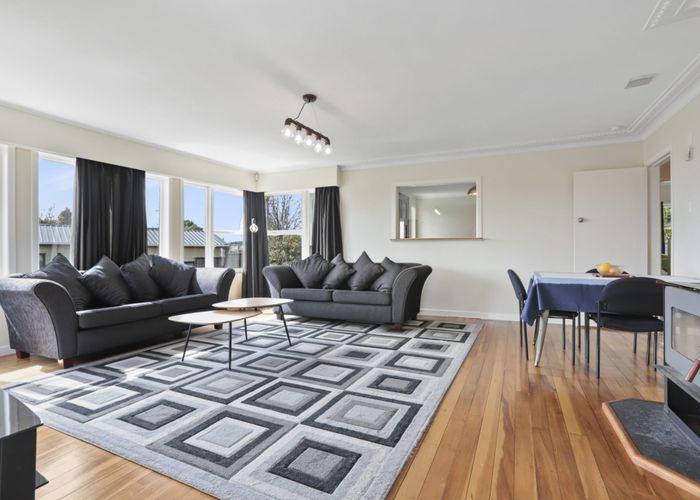  at 86 Colwill Road, Massey, Auckland