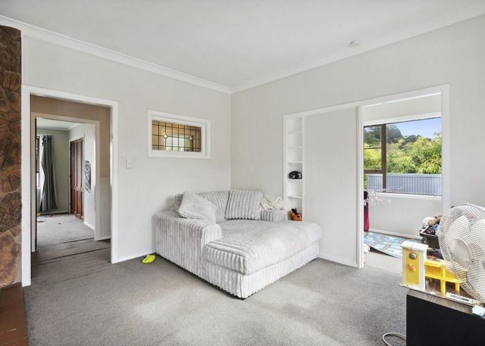  at 414 Stokes Valley Road, Stokes Valley, Lower Hutt