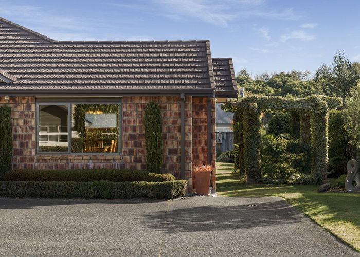  at 260 Hollister Lane, Ohauiti, Tauranga