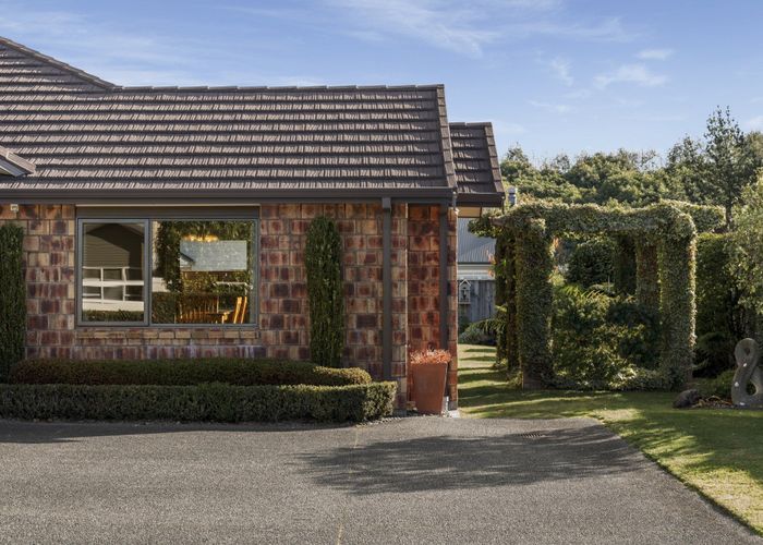  at 260 Hollister Lane, Ohauiti, Tauranga, Bay Of Plenty