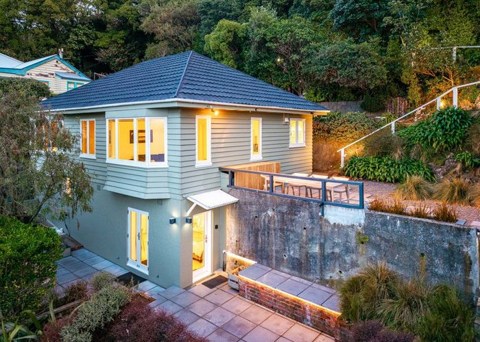  at 13 Thane Road, Roseneath, Wellington, Wellington