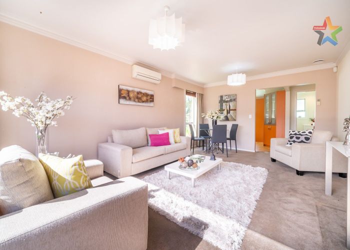  at 1/5 Amberley Grove, Hutt Central, Lower Hutt