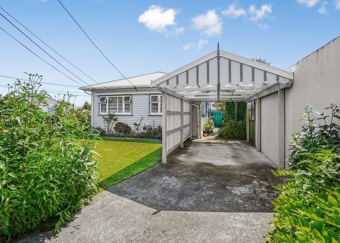  at 1 Junction Street, Fairfield, Lower Hutt
