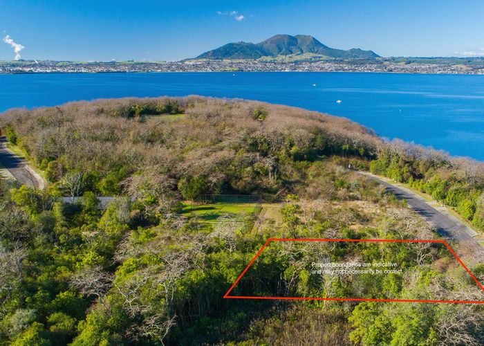  at 78 Parawera Drive, Acacia Bay, Taupo