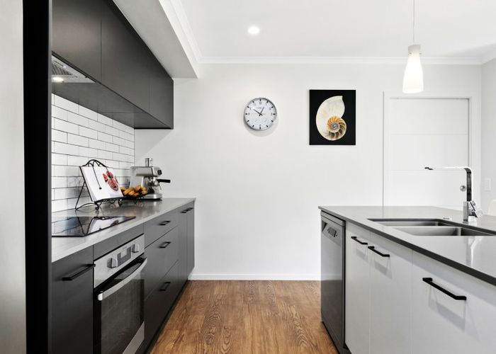  at 22 Ballintoy Park Drive, Welcome Bay, Tauranga