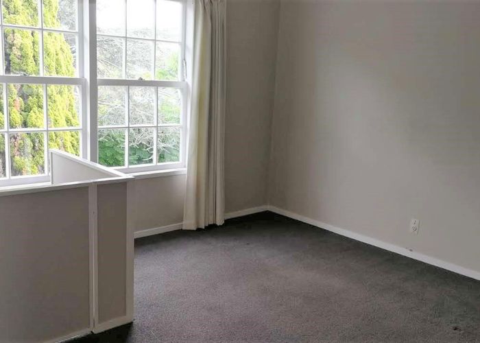  at 13 Glenmore Road, Sunnyhills, Auckland