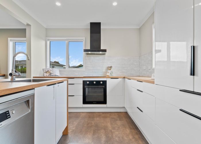  at 13E York Crescent, Westown, New Plymouth, Taranaki