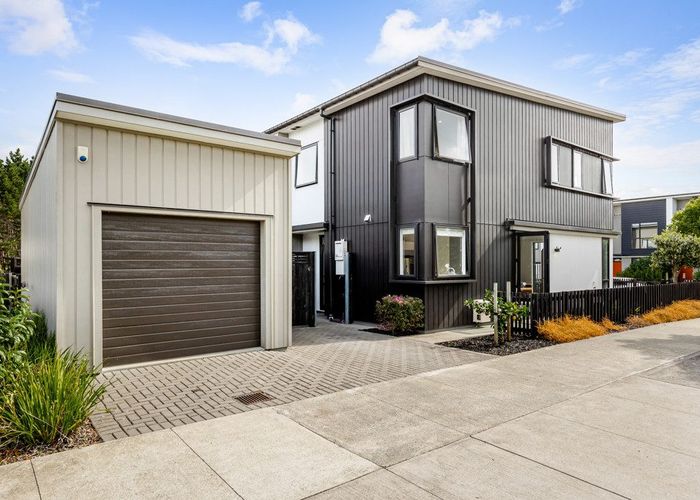  at 15 Pukewhero Rise, Westgate, Auckland