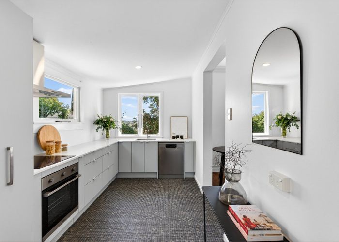  at 1 Denholm Road, Hospital Hill, Napier, Hawke's Bay