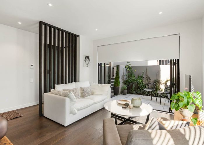 at 8/32 Dudley Road, Mission Bay, Auckland City, Auckland
