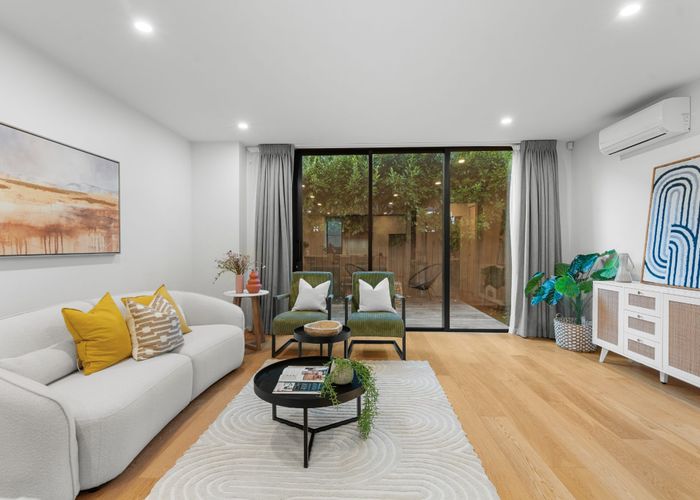  at 1031B Colombo Street, St. Albans, Christchurch City, Canterbury