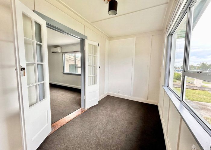  at 33 White Street, Taradale, Napier, Hawke's Bay