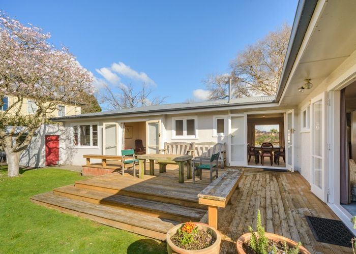  at 9 Batt Street, West End, Palmerston North