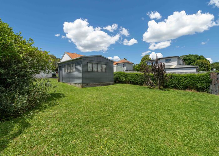  at 25 Tyburnia Avenue, Mount Albert, Auckland