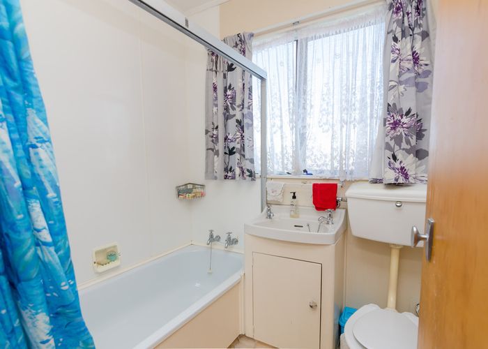  at 2/13 Hillcrest Street, Solway, Masterton